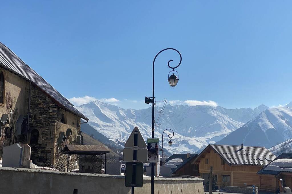 Logement 4/6 Personnes A La Montagne Avec Piscine Lägenhet Saint-Sorlin-dʼArves Exteriör bild