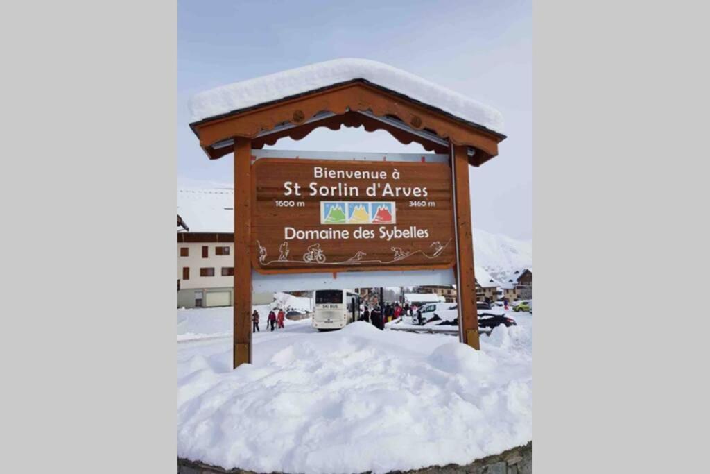 Logement 4/6 Personnes A La Montagne Avec Piscine Lägenhet Saint-Sorlin-dʼArves Exteriör bild